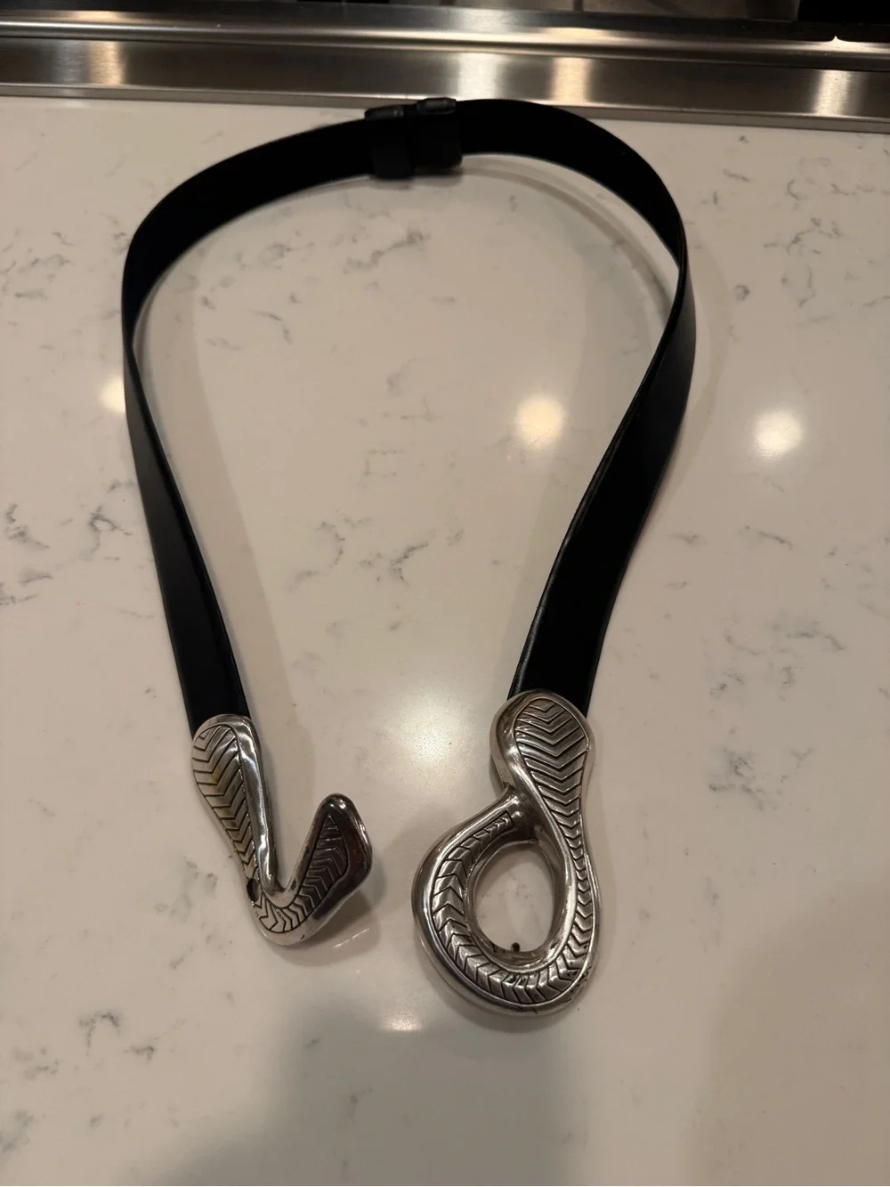 Chico’s Black Leather Lined Belt Oversized Silver Statement Buckle Adjustable